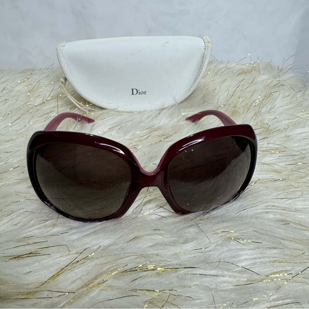 Dior Women's Burgundy Sunglasses - Picture 2 of 9